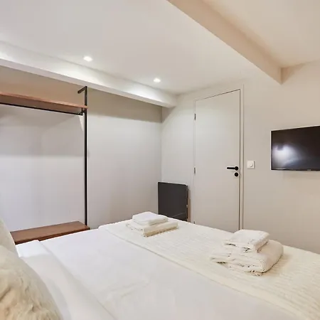 Center Of By Prestige Parigi