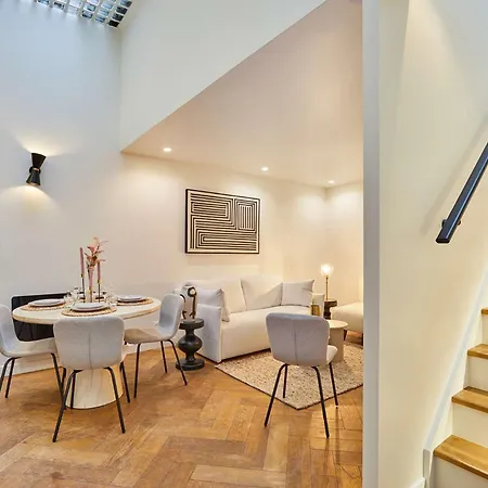 Center Of By Prestige Appartamento Parigi